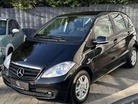 Gebraucht Mercedes A180 116 PS (85 kW) 2010 Schwarz Kleinwagen