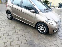 Gebraucht Mercedes A180 Avantgarde 109 PS (80 kW) 2005 Gold Limousine