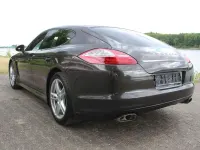 Gebraucht Porsche Panamera Diesel 250 PS (183 kW) 2012 Carbongraumetallic m9z Kleinwagen