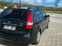 Gebraucht Hyundai i30 109 PS (80 kW) 2011 Schwarz Kombi