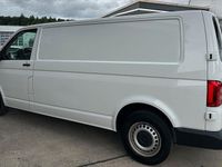 Gebraucht VW Transporter 150 PS (110 kW) 2019 Candyweiß Van