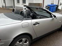 Gebraucht Mercedes SLK230 193 PS (141 kW) 1997 Silber Cabrio