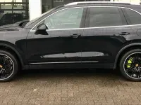Gebraucht Porsche Cayenne S E-Hybrid 333 PS (244 kW) 2016 Schwarz SUV