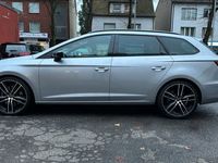 gebraucht Seat Leon ST Cupra 300 4Drive*ACC*Lane*Pano*Keyless*