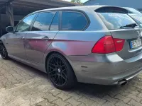 Gebraucht BMW 318 143 PS (105 kW) 2010 Grau Kombi