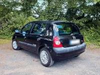 Gebraucht Renault Clio II 75 PS (55 kW) 2003 Schwarz Kleinwagen