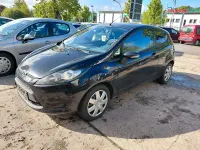 Gebraucht Ford Fiesta 60 PS (44 kW) 2011 Schwarz Kleinwagen