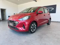 Gebraucht Hyundai i10 Trend 63 PS (46 kW) 2025 Dragon red (metallic) Kleinwagen