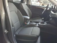 Gebraucht Ford Focus Titanium 125 PS (91 kW) 2024 Grau, magneticgrau (metallic) Kombi