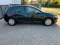 Gebraucht VW Golf VII Trendline 105 PS (77 kW) 2013 Schwarz Limousine