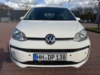 Second-hand VW up! 60 CP (44 kW) 2017 Alb Hatchback
