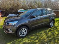 Gebraucht Ford Kuga Trend 120 PS (88 kW) 2018 Grau SUV