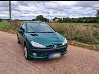 Gebraucht Peugeot 206 75 PS (55 kW) 2002 Grün Kleinwagen