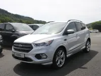 Gebraucht Ford Kuga ST-Line 179 PS (131 kW) 2017 Polarsilber metallic SUV