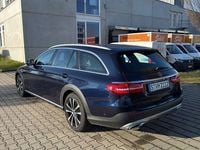 Gebraucht Mercedes E220 All-Terrain 194 PS (142 kW) 2018 Blau Kombi