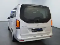 Gebraucht Mercedes EQV300 Avantgarde 150 kW (204 PS) 2025 Weiß Van / Kleinbus