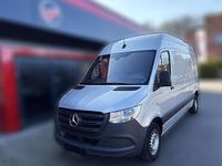 Używany Mercedes Sprinter 150 KM (110 kW) 2022 Srebrny Van