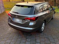 Gebraucht Opel Astra Business 101 PS (74 kW) 2017 Grau Kombi