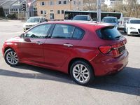 Gebraucht Fiat Tipo Lounge 120 PS (88 kW) 2016 Rot SUV