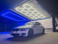 Gebraucht BMW 330 245 PS (180 kW) 2011 Silber Coupé