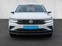 Gebraucht VW Tiguan 150 PS (110 kW) 2022 Weiss SUV
