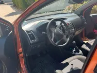 Gebraucht Hyundai i20 86 PS (63 kW) 2017 Braun Kleinwagen
