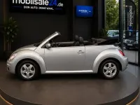 Gebraucht VW New Beetle Cabriolet 102 PS (75 kW) 2007 Silber Cabrio