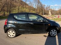 Gebraucht Suzuki Alto 68 PS (50 kW) 2011 Schwarz Kleinwagen