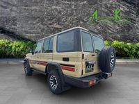 Neu Toyota Land Cruiser 231 PS (169 kW) 2025 Beige SUV