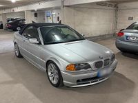 Gebraucht BMW 320 Cabriolet 170 PS (125 kW) 2001 Silber Cabrio