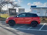 Gebraucht Suzuki Vitara Comfort 140 PS (102 kW) 2018 Rot SUV