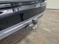 Gebraucht Mercedes C300e Avantgarde 313 PS (230 kW) 2023 Ung. schwarz  unilack Kombi