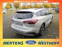 Gebraucht Ford Focus Active X 125 PS (91 kW) 2023 Silber Limousine