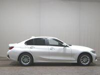 Gebraucht BMW 320 Advantage 190 PS (139 kW) 2022 Weiss Limousine