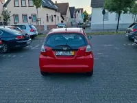 Gebraucht Honda Jazz 90 PS (66 kW) 2009 Rot Kleinwagen