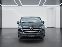 Gebraucht Renault Trafic Life 110 PS (80 kW) 2023 Schwarz Van / Kleinbus
