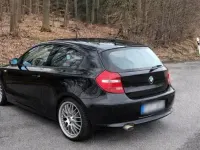 Gebraucht BMW 118 143 PS (105 kW) 2008 Schwarz Kleinwagen