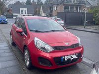 Second-hand Kia Rio 84 CP (61 kW) 2011 Roșu Berlinǎ