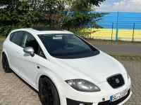 Gebraucht Seat Leon Design 140 PS (102 kW) 2011 Weiß Kleinwagen