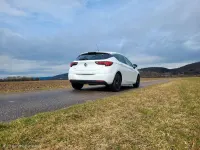 Gebraucht Opel Astra Dynamic 125 PS (91 kW) 2019 Weiß Limousine