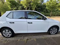 Gebraucht Skoda Fabia 60 PS (44 kW) 2015 Weiß Kleinwagen