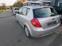 Second-hand Kia Ceed 110 CP (80 kW) 2010 Argintiu Hatchback
