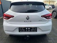Gebraucht Renault Clio V Experience 101 PS (74 kW) 2020 Weiß Limousine