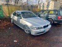 Gebraucht BMW 525 163 PS (119 kW) 2000 Silber Limousine