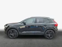 Gebraucht Volvo XC40 Plus 163 PS (119 kW) 2025 Onyx schwarzmetallic SUV