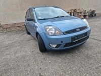 Gebraucht Ford Fiesta 80 PS (58 kW) 2003 Blau Kleinwagen