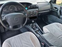 Gebraucht Opel Omega 116 PS (85 kW) 1995 Grün Limousine