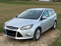 Gebraucht Ford Focus 125 PS (91 kW) 2011 Silber Limousine