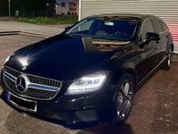 Gebraucht Mercedes CLS250 Shooting Brake 204 PS (150 kW) 2016 Schwarz Kombi