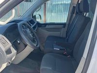 Gebraucht VW Transporter 150 PS (110 kW) 2018 Weiß Van